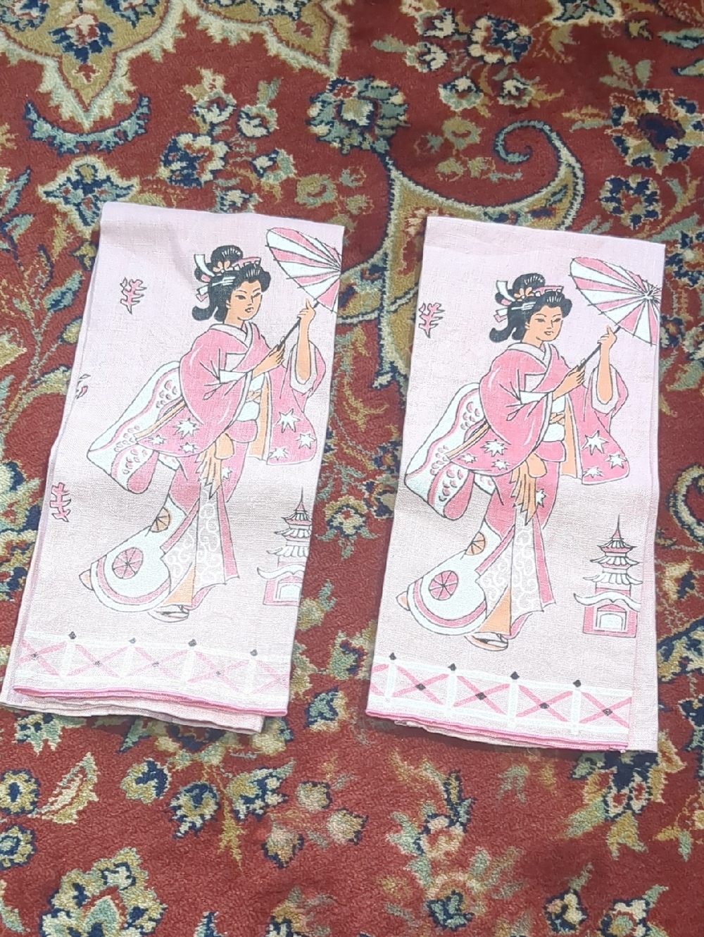 Set of 2 Vintage Pink Geisha Kitchen Tea Towels